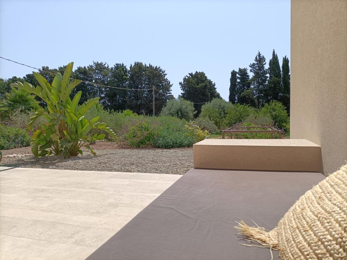 Chiusa Di Carlo Agriturismo アヴォラ エクステリア 写真